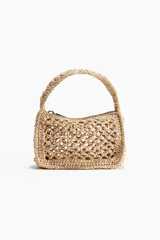 Cartera de mano tipo bolso pequeño confeccionada en paja trenzada de papel, con diseño de red, asa superior redondeada y cierre superior.