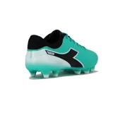 Championes de fútbol Diadora Mondiali MD para jóvenes, color aguamarina con detalles en negro y blanco, y suela con tapones para césped natural.