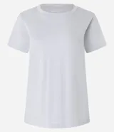 Remera básica de cuello redondo y manga corta, confeccionada en algodón peruano de alta calidad. Presenta un diseño liso y versátil, ideal para uso diario.