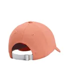 Gorra Under Armour color rosa con logo blanco bordado en el frente.