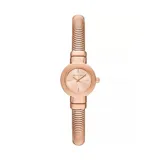 Reloj analógico Michael Kors de la colección Gramercy, con caja redonda de 22 mm y pulsera de acero inoxidable tipo brazalete flexible. Presenta un diseño minimalista en tono oro rosa con esfera a juego.