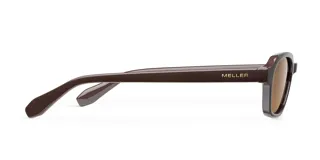 Lentes de sol con montura rectangular de diseño clásico y minimalista en color marrón chocolate. Cuentan con lentes polarizadas en tono marrón a juego.