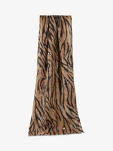 Bufanda negra con estampado de flores en tonos beige y marrón, con centros dorados.