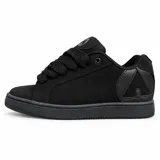 Zapatillas Airwalk modelo Rewind Black, color negro, con diseño urbano de cordones gruesos y detalle de logo circular en el talón.