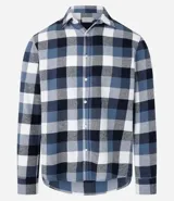 Camisa de algodón con estampado de cuadros en tonos azul, blanco y gris. Cuenta con cuello camisero, mangas largas abotonadas y corte comfort.