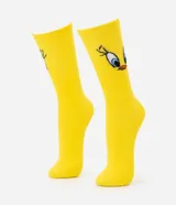 Par de medias de algodón amarillo con caña mediana y estampado del personaje Piolín (Piu Piu) de Looney Tunes.