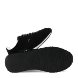 Championes Miss Carol modelo Classy, de color negro con detalles en blanco, fabricados en material textil, con cordones bicolor y suela dentada.