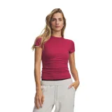 Remera Under Armour modelo Motion Fitted Ss, de color rojo, manga corta y ajuste ceñido al cuerpo, con cuello redondo y pequeño logo de la marca en el pecho.