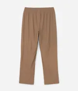 Pantalón deportivo de corte recto, color marrón, con cintura elástica y cordón de ajuste. Presenta bolsillos laterales con cierre y un diseño minimalista de tejido técnico.