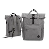 Mochila de diseño roll-top en color gris jaspeado, confeccionada en tela impermeable. Cuenta con un compartimento principal con cierre de broche, bolsillo frontal con cierre, correas de hombro ajustables y asas superiores de mano. Incluye puerto USB lateral y compartimento interno para laptop.