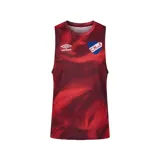 Musculosa deportiva Umbro del Club Nacional de Football, modelo Press, sin mangas y con cuello redondo. Diseño de patrón abstracto en tonos rojos y borravino con detalles del logo de Umbro y el escudo del club en el frente.