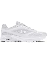 Championes Under Armour modelo HOVR Apparition, de diseño retro inspirado en el running. Presentan una estructura de malla transpirable con refuerzos de cuero sintético, entresuela con tecnología de amortiguación reactiva UA HOVR y suela de goma resistente.