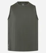 Musculosa deportiva Get Over para hombre, de color verde militar, cuello redondo y diseño liso de corte regular.