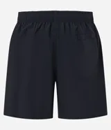 Bermuda básica masculina de microfibra en color negro, con cintura elástica ajustable mediante cordón y bolsillos laterales.