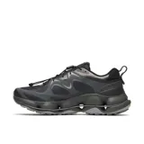 Championes Merrell modelo Speedarc Matis, color negro con detalles en gris oscuro. Presenta un diseño técnico con entresuela de espuma FloatPro, tecnología FlexPlate para mayor estabilidad y suela Vibram MegaGrip. Incluye sistema de cordones elásticos y empeine de malla transpirable con refuerzos de TPU.