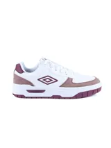 Championes urbanos Umbro modelo Milo-Bold, de diseño retro con plataforma. Presentan una base blanca con detalles en color bordó en el logo lateral, la puntera, el talón y la suela. Confeccionados en una combinación de cuero sintético y gamuza.