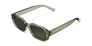 Lentes de sol con armazón geométrico color marrón claro y lentes polarizadas color verde oscuro.