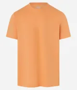 Remera basica masculina Marfinno de corte comfort, confeccionada en algodon peruano de color azul marino, con cuello redondo y mangas cortas de diseño liso.