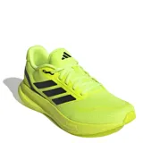 Championes de running Adidas modelo Run Falcon 5, color verde lima con detalles en negro. Presentan parte superior de malla transpirable, mediasuela con tecnología Cloudfoam para mayor amortiguación y suela Adiwear resistente al desgaste.