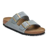 Sandalias Birkenstock modelo Arizona con dos correas ajustables de cuero en color gris, hebillas metálicas doradas, plantilla anatómica de corcho y suela de goma negra.