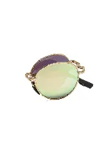 Lentes de sol redondos con armazón metálico dorado y cristales espejados en tonos rosados.