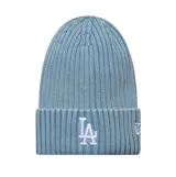Gorro de lana New Era estilo beanie, color celeste con efecto lavado, dobladillo vuelto y bordado frontal con el logo de Los Angeles Dodgers en color blanco.