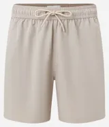 Bermuda masculina color beige, tipo boardshort, confeccionada en microfibra. Cuenta con cintura elástica, cordón ajustable y bolsillos.