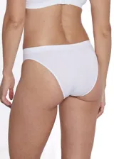 Bombacha de bikini color verde agua, de microfibra sin costuras y forro de algodón.