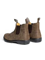 Bota tipo Chelsea de cuero color gris oscuro, con elásticos laterales negros y suela de goma dentada. Presenta tiradores en la parte superior para facilitar el calce.