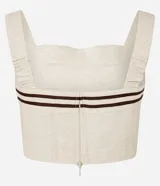 Blusa cropped de viscosa y lino color crudo, con breteles anchos, escote cuadrado y detalle de rayas horizontales en el busto.