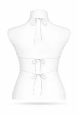 Top negro con escote halter y diseño de encaje calado con lentejuelas integradas. Presenta un corte ajustado y ruedo con terminación festoneada.