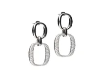 Aros colgantes de plata 925 con forma de eslabones ovalados y circonias.