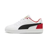 Championes Puma Ferrari Caven 2.0, color blanco con detalles en negro y rojo, y logo de Ferrari.
