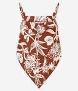 Blusa de bretel fino confeccionada en tejido viscolino con estampa floral estilo pañuelo.