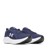 Championes de running Under Armour modelo Assert 11, color azul marino con detalles en blanco y suela negra. Presentan una parte superior de malla transpirable con refuerzos sintéticos y el logo de la marca en el lateral.