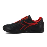 Championes de fútbol sala Diadora Goal ID, color negro con detalles en rojo, confeccionados en cuero sintético.