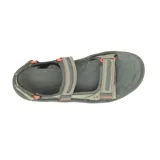 Sandalias de senderismo Merrell modelo Huntington Sport Conv para hombre, color gris con detalles en naranja. Diseño resistente al agua con parte superior sintética, sistema de ajuste con tiras de velcro y suela de goma con tracción.