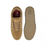 Zapatillas de skate color marrón claro, de gamuza, con suela plana y perforaciones laterales para ventilación.