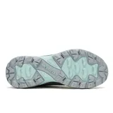 Championes de senderismo Merrell modelo Speed Strike 2 Waterproof, color gris con detalles en verde agua. Presentan una construcción robusta con malla y cuero sintético, membrana impermeable, puntera reforzada y suela de goma con tracción de alta resistencia.