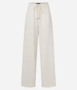 Pantalón wide leg color crudo, con cintura elástica ajustable con cordón y textura.