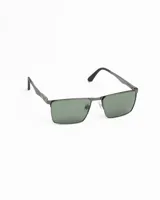 Lentes de sol unisex con montura rectangular de metal color marrón oscuro y cristales polarizados marrones con protección UV400. Incluye funda de tela.