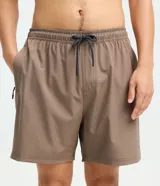 Short de baño marrón con cintura elástica con cordón de ajuste y bolsillos laterales.