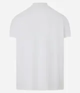 Polo de hombre de manga corta, color beige claro, con cuello mao y tapeta de dos botones.