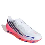Championes de fútbol Adidas F50 Hyperfast League FG, color blanco con detalles en rosado y azul oscuro, con cordones y suela con tapones para césped natural firme.