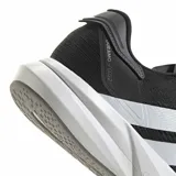 Championes Adidas Duramo Speed 2 M para hombre, color negro con las clásicas tres tiras blancas en los laterales y suela amortiguada en tono gris.