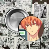 Pin metálico con imagen de personajes del anime Fruits Basket.