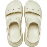 Sandalias de plataforma Crocs con diseño de dos correas y tira trasera ajustable. Presentan una suela gruesa con acabado brillante y una base de goma con textura y detalles de color moteado.