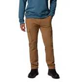 Pantalón cargo de corte recto en color marrón tostado, confeccionado en tejido de algodón elástico. Cuenta con bolsillos laterales de carga con cierre a presión, bolsillos traseros y trabillas para cinturón.