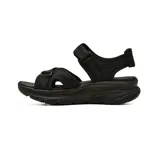 Sandalias deportivas Skechers modelo D'Lux Walker Bold City, color negro, con tiras tejidas suaves y cierre ajustable de velcro. Cuentan con plantilla acolchada Luxe Foam y suela con plataforma.