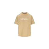 Remera Burberry de manga corta y cuello redondo, color beige, con el nombre de la marca estampado en el pecho en letras blancas.